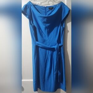 Tahari Elegant Blue Midi Dress with Belt